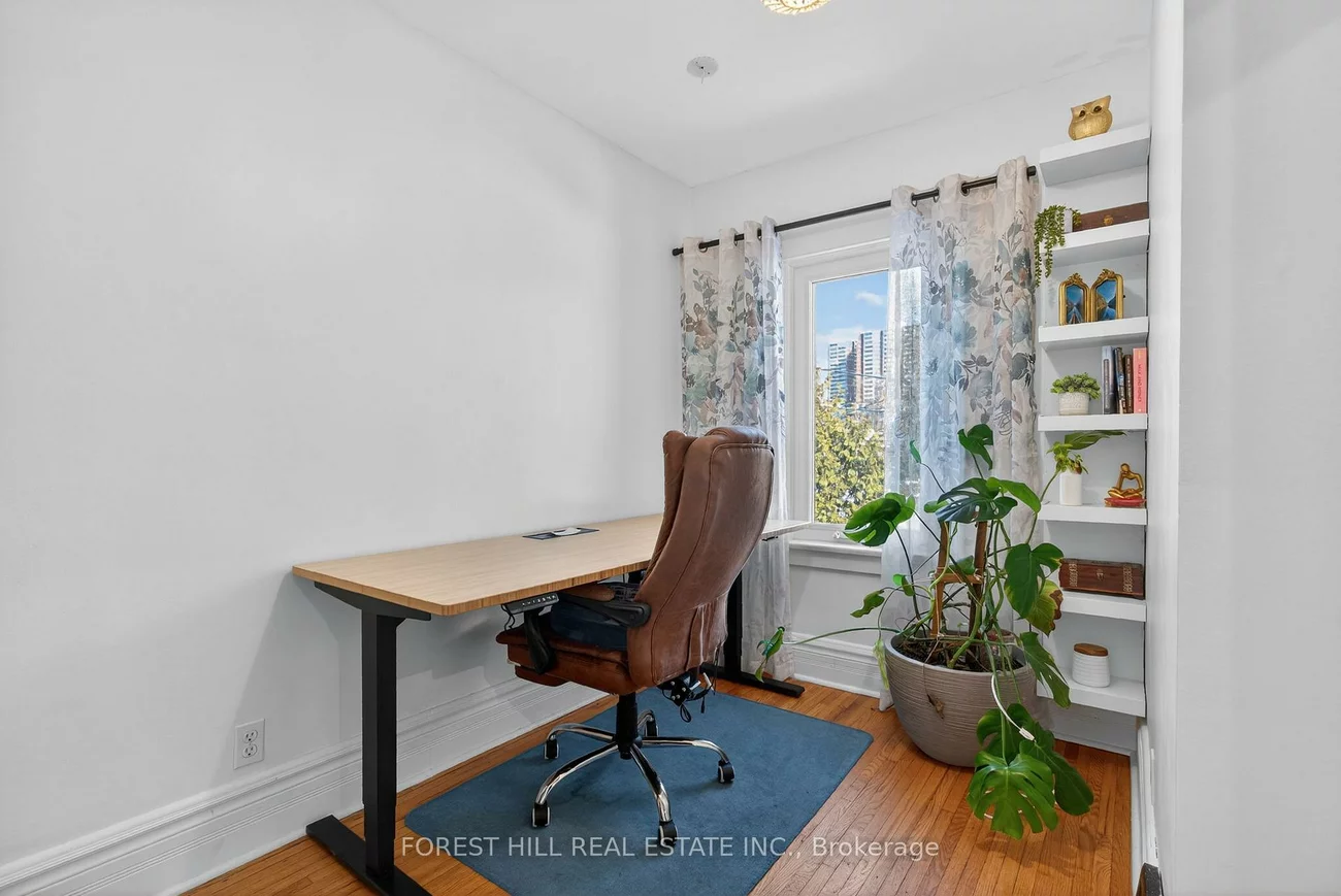 151, Dawes, Crescent Town, Toronto