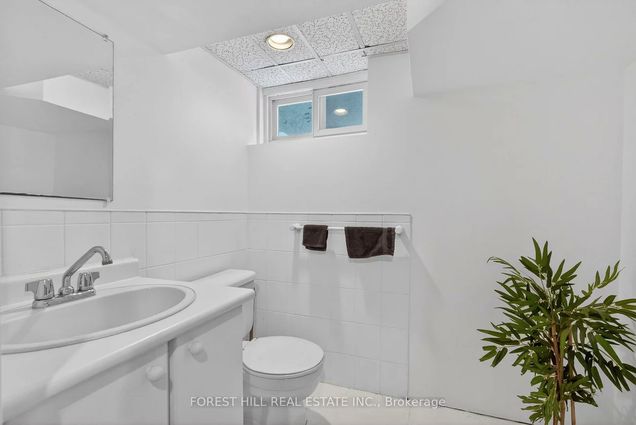 151, Dawes, Crescent Town, Toronto