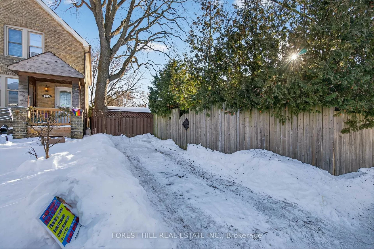 151, Dawes, Crescent Town, Toronto