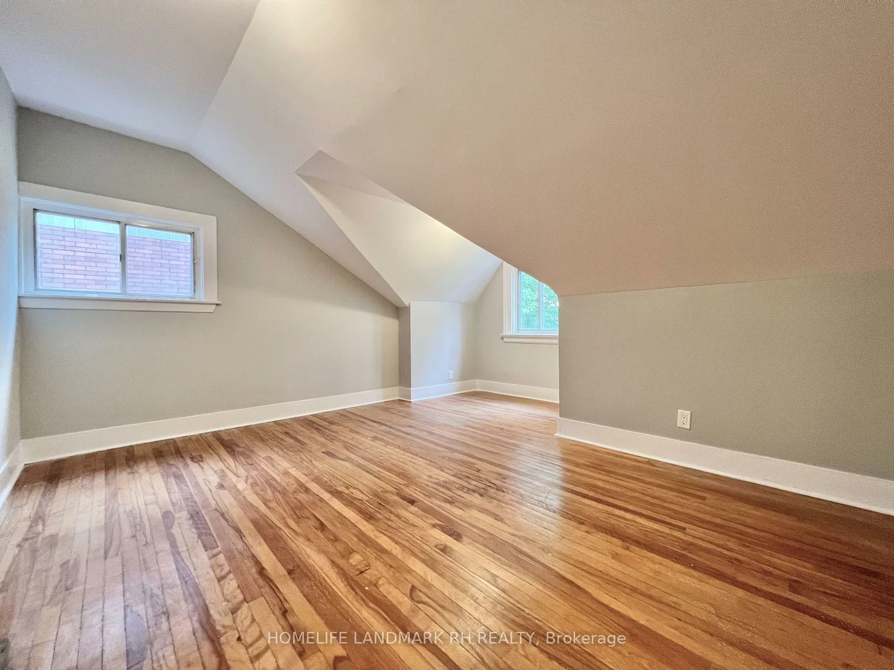 89, Waverley, The Beaches, Toronto