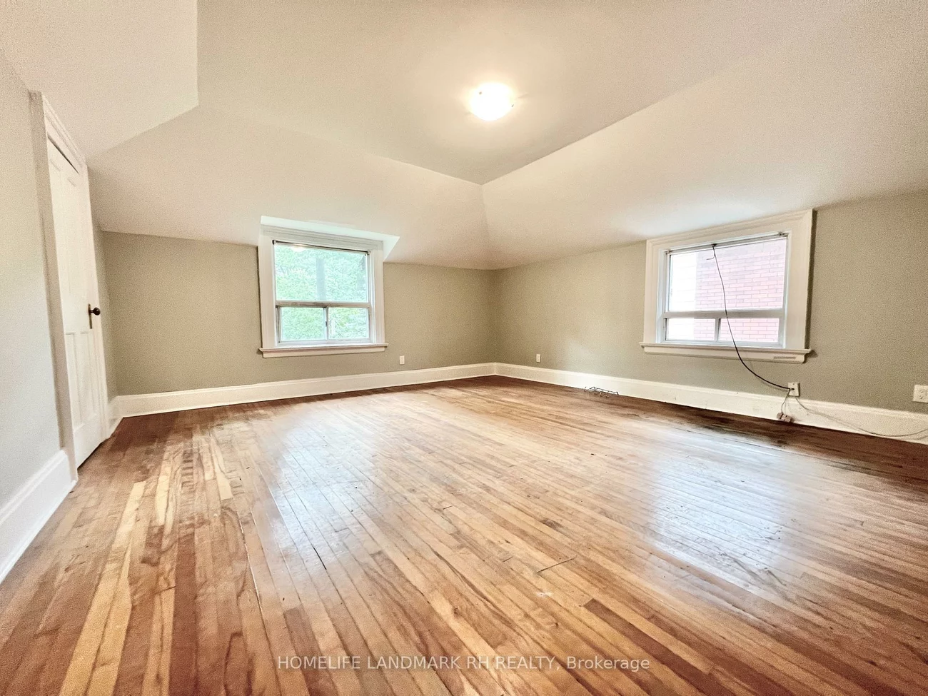 89, Waverley, The Beaches, Toronto