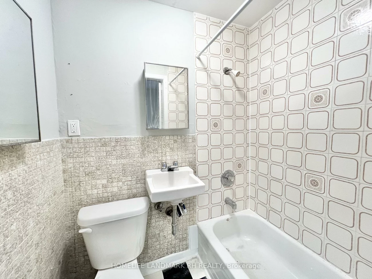 89, Waverley, The Beaches, Toronto