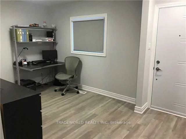 10, Fairglen, L'Amoreaux, Toronto