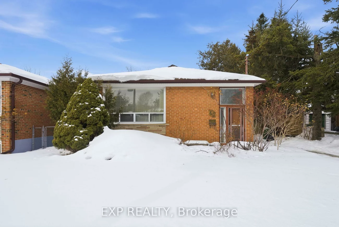 40, Medina, Bendale, Toronto