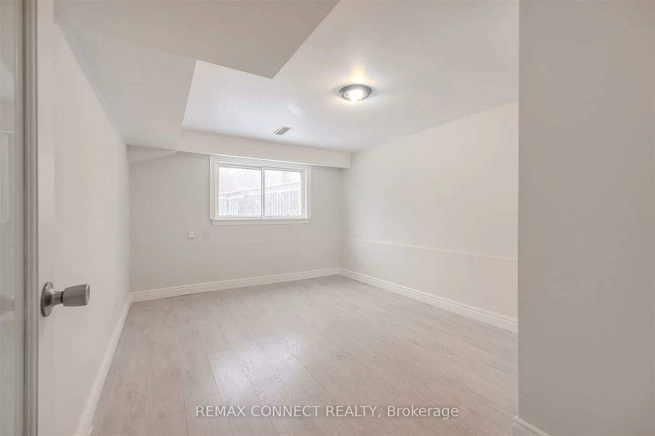 61, Rotary, Rouge E11, Toronto