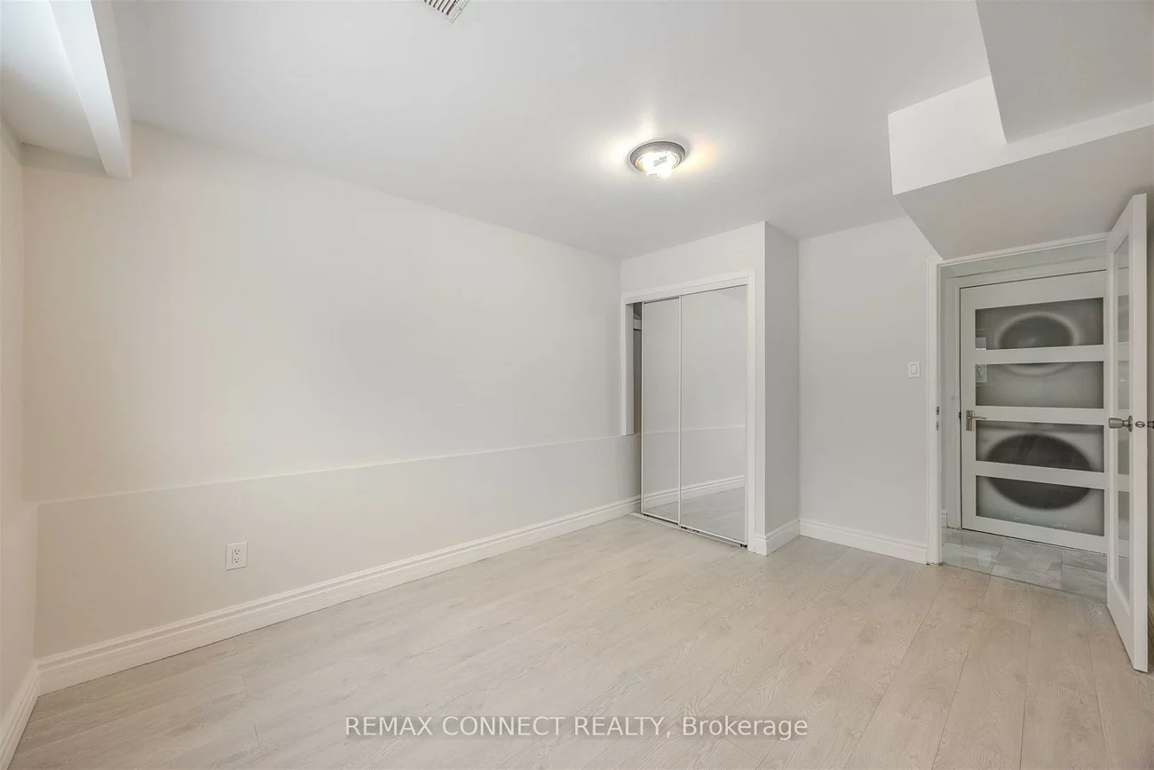 61, Rotary, Rouge E11, Toronto