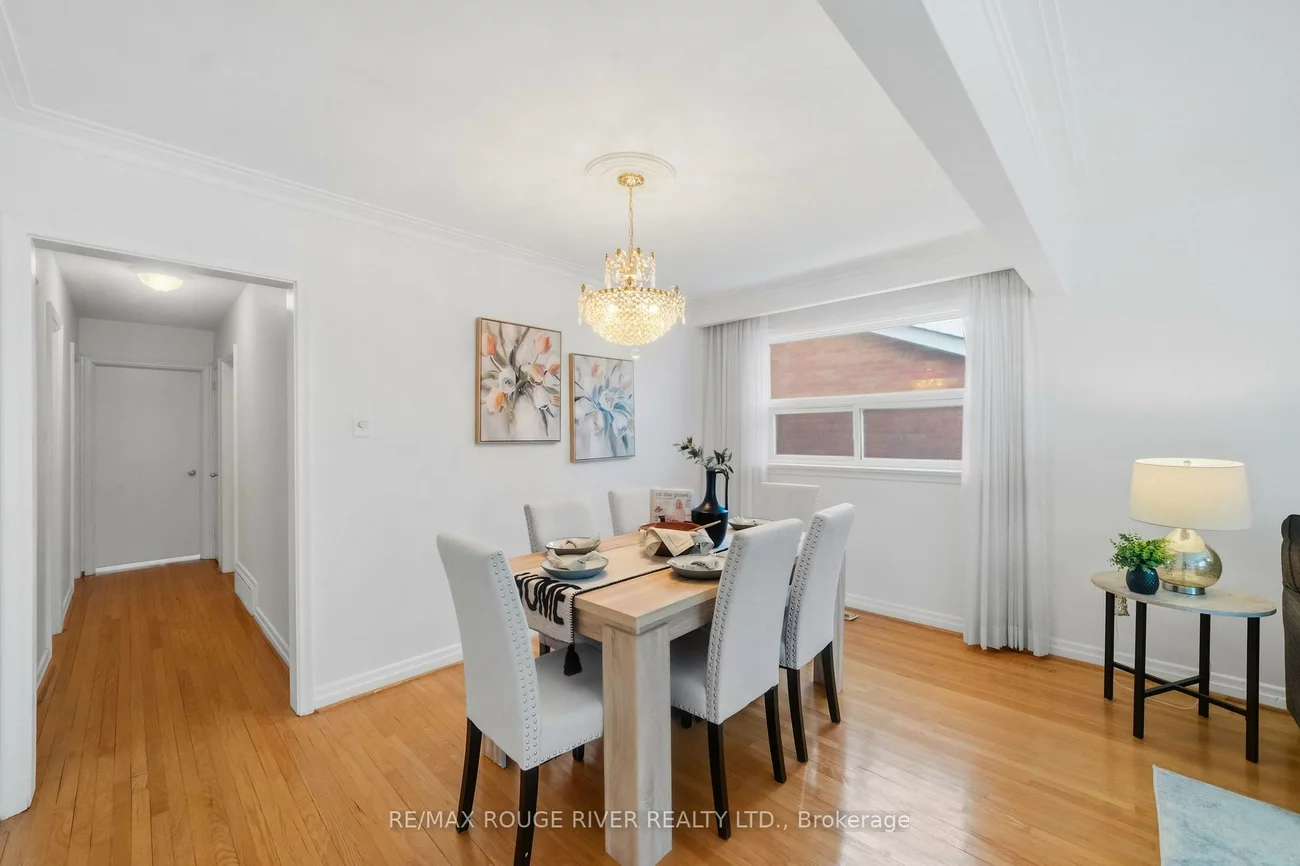 51, Sharbot, Woburn, Toronto