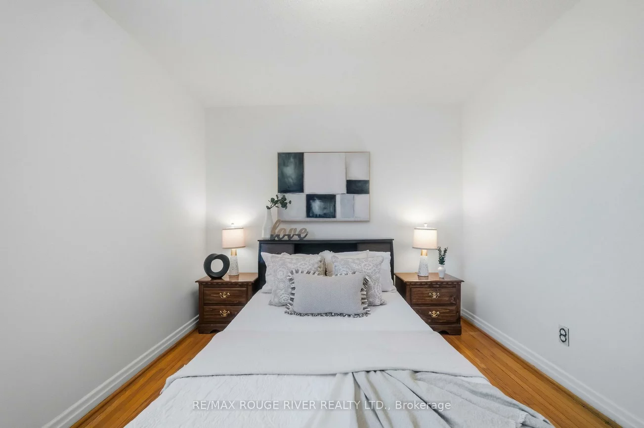 51, Sharbot, Woburn, Toronto