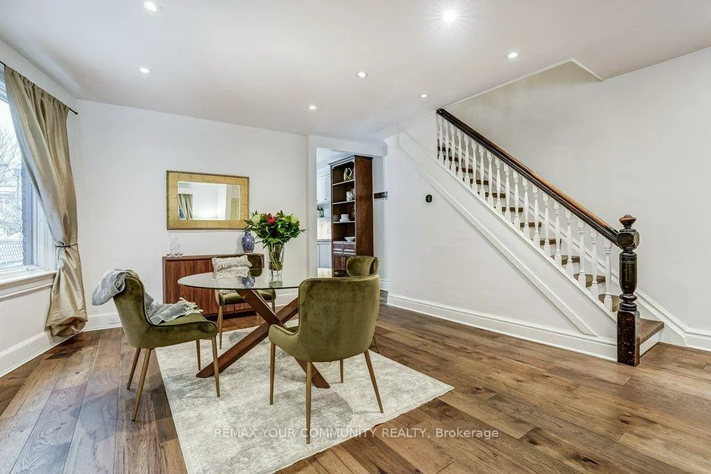 11 1/2, Sparkhall, North Riverdale, Toronto