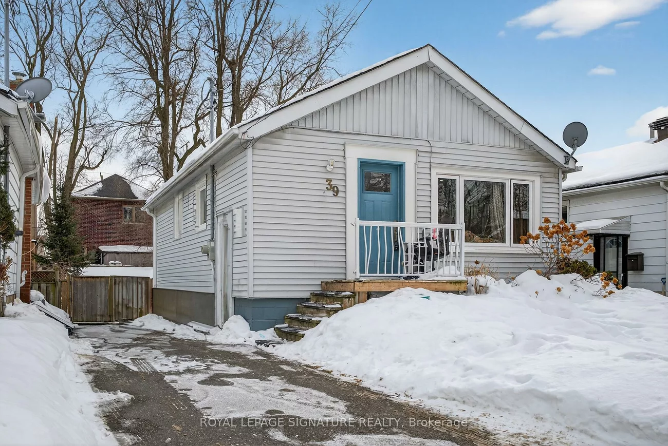 39, Rhydwen, Birchcliffe-Cliffside, Toronto