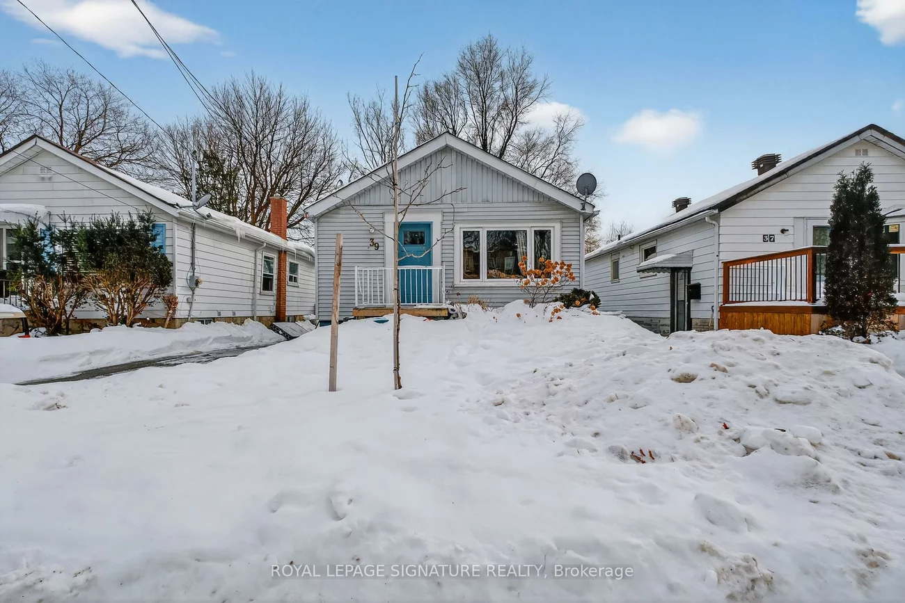 39, Rhydwen, Birchcliffe-Cliffside, Toronto