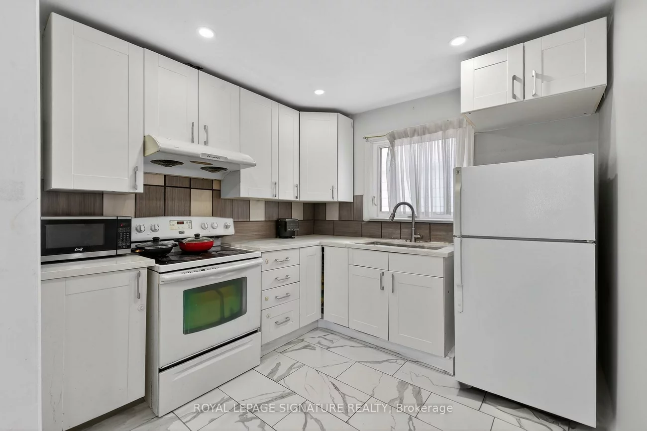 39, Rhydwen, Birchcliffe-Cliffside, Toronto