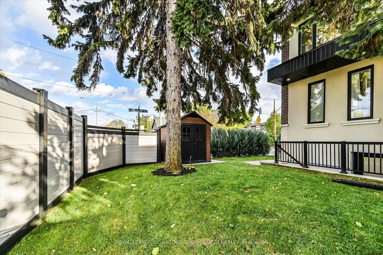 32, Treadway, East York, Toronto