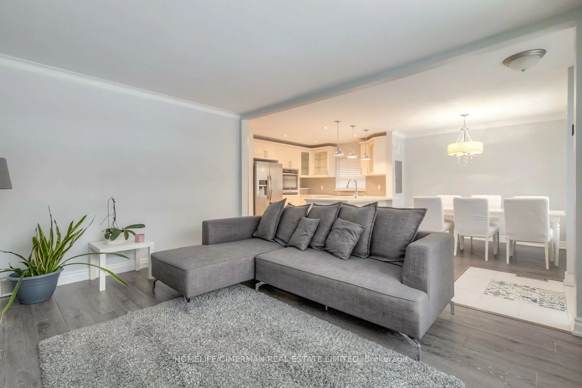 3, Willowhurst, Wexford-Maryvale, Toronto