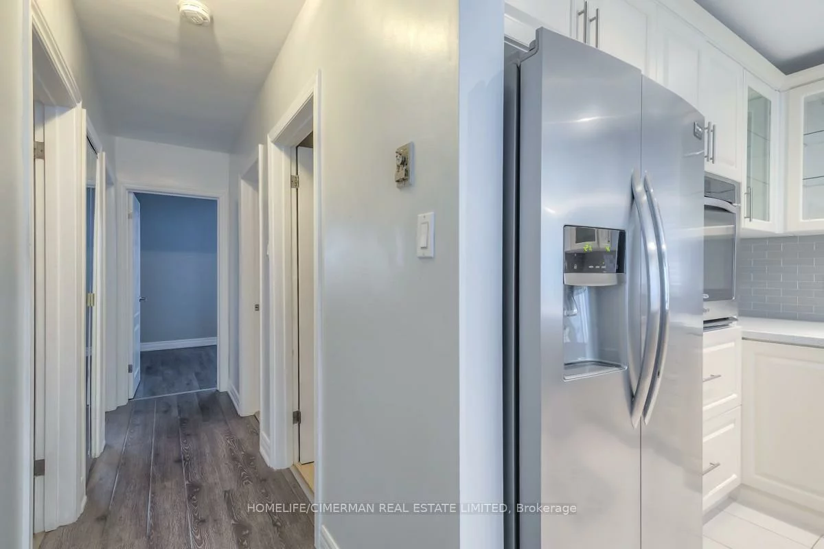 3, Willowhurst, Wexford-Maryvale, Toronto