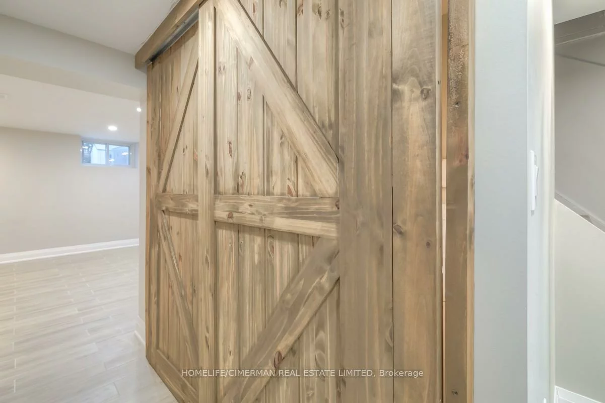 3, Willowhurst, Wexford-Maryvale, Toronto