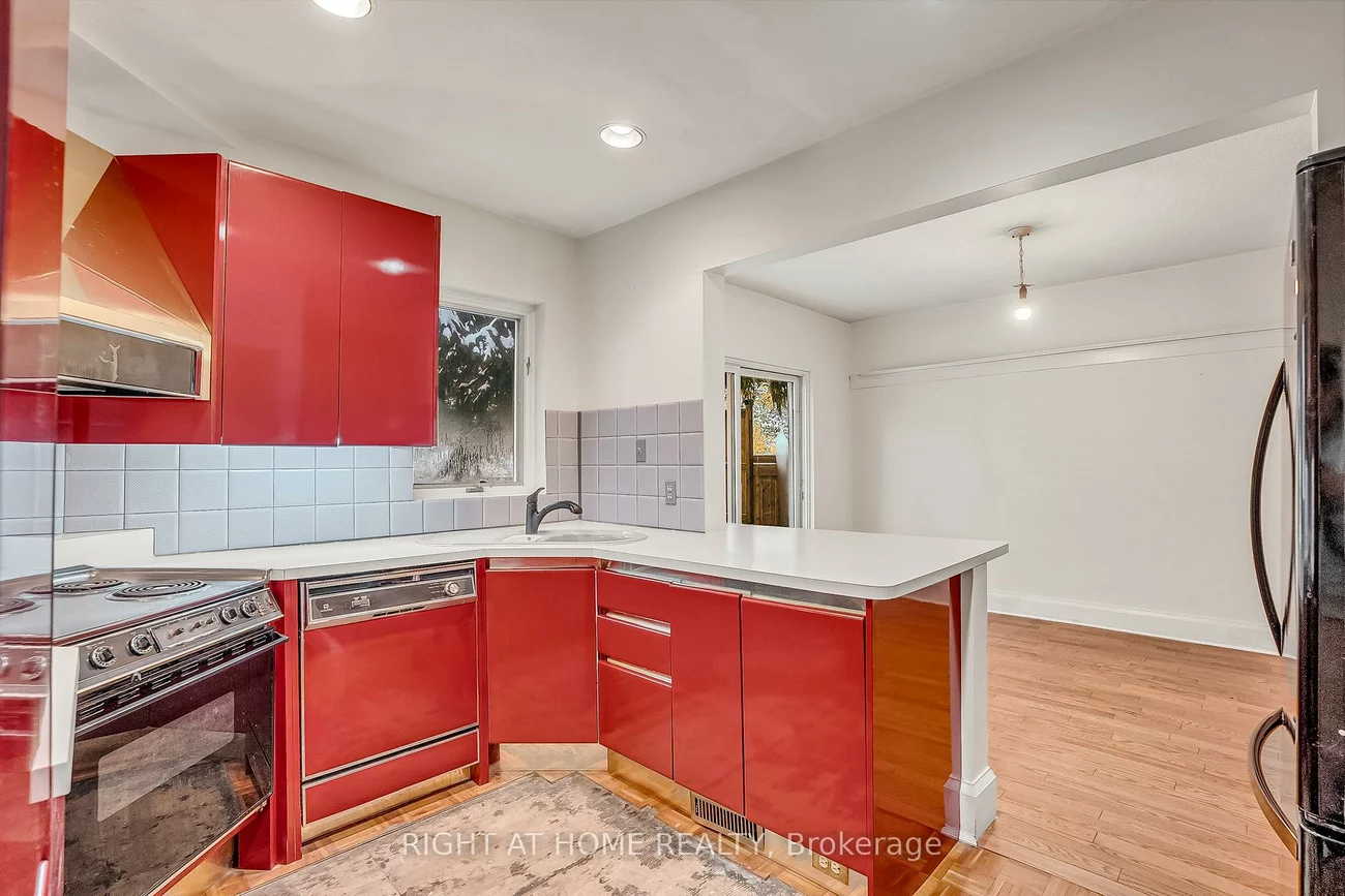 155, Neville Park, The Beaches, Toronto