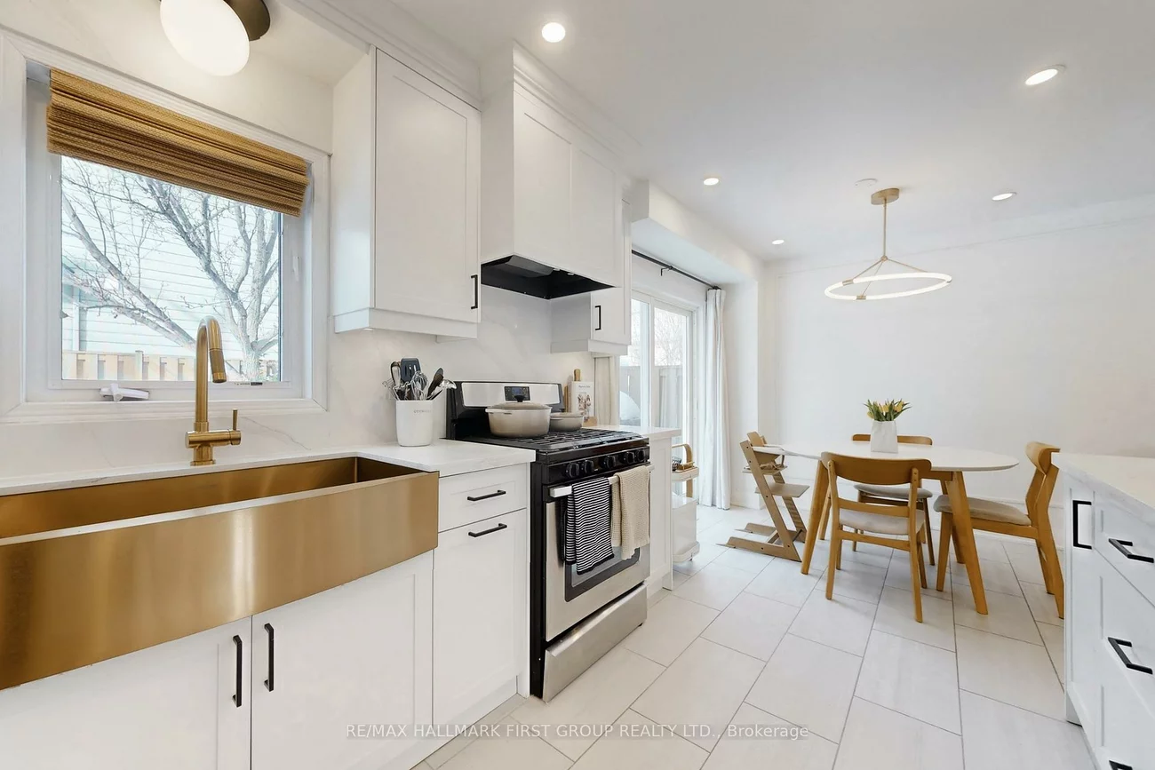 143, Hainford, West Hill, Toronto