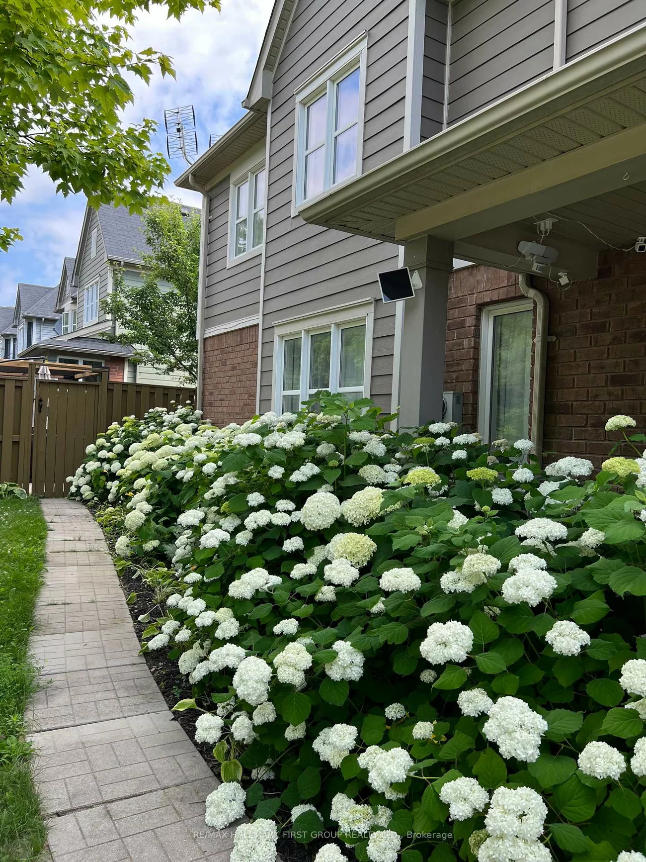 143, Hainford, West Hill, Toronto