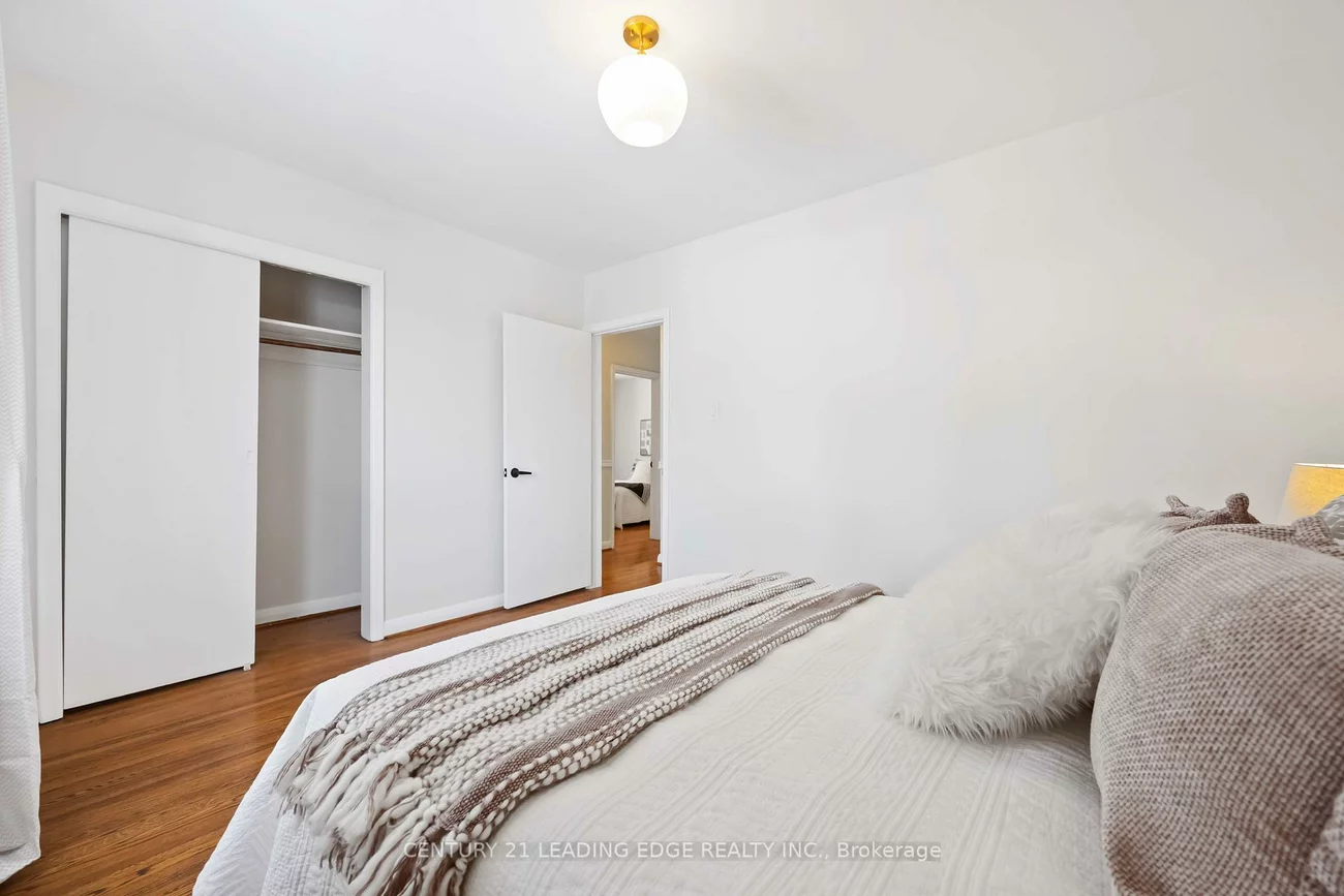 12, Arnprior, Bendale, Toronto