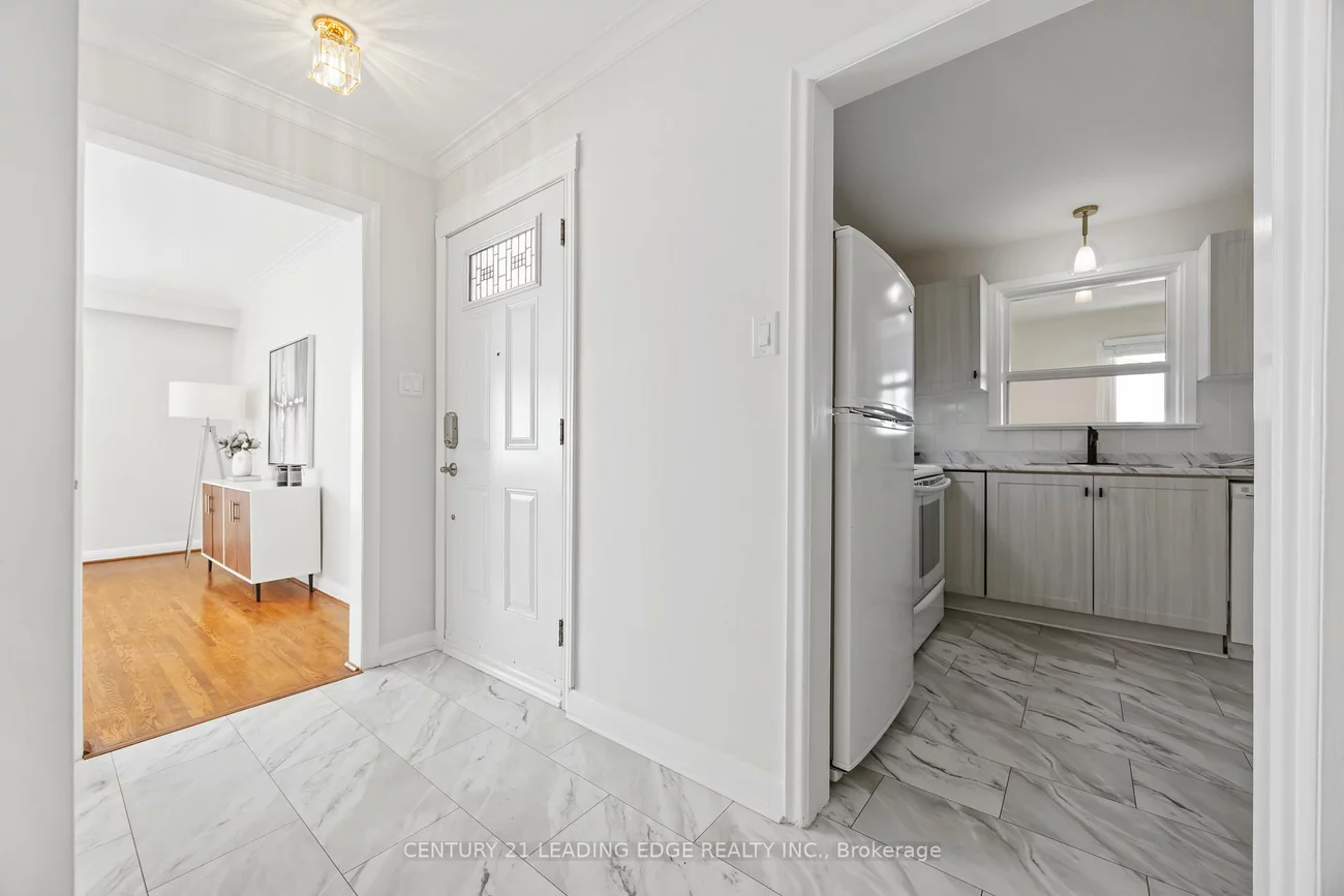 12, Arnprior, Bendale, Toronto