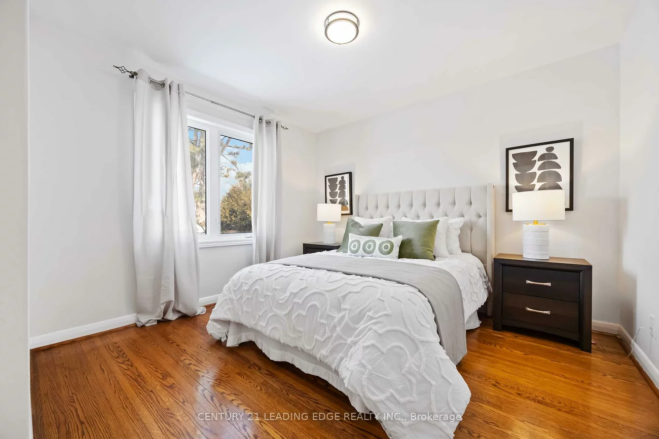 12, Arnprior, Bendale, Toronto