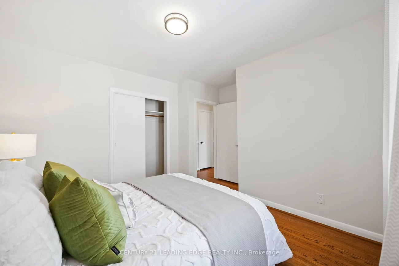 12, Arnprior, Bendale, Toronto