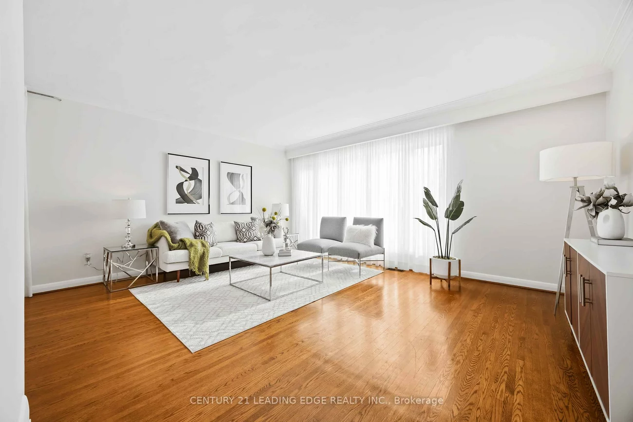 12, Arnprior, Bendale, Toronto