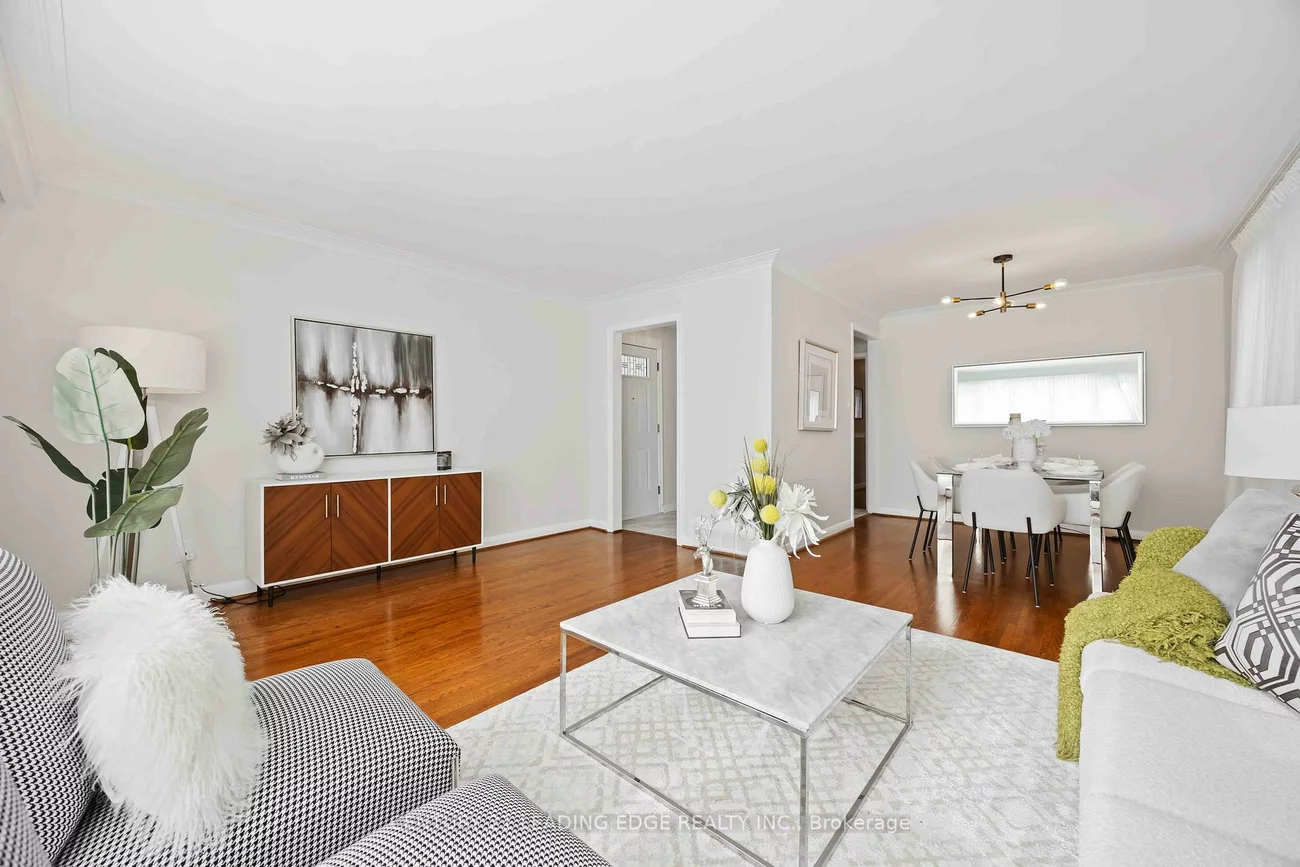 12, Arnprior, Bendale, Toronto