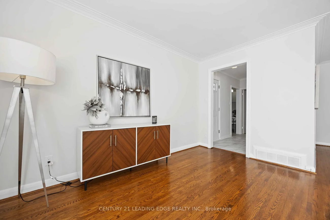 12, Arnprior, Bendale, Toronto