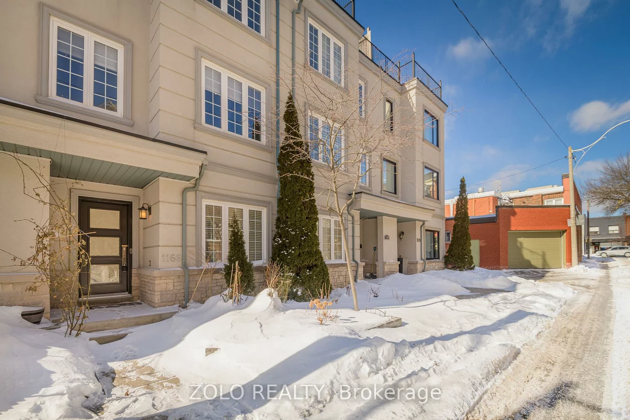 1166, CRAVEN, Greenwood-Coxwell, Toronto