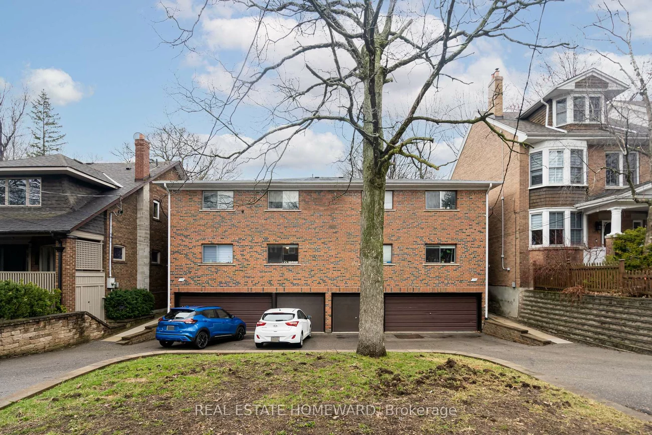 176/178, Balsam, The Beaches, Toronto