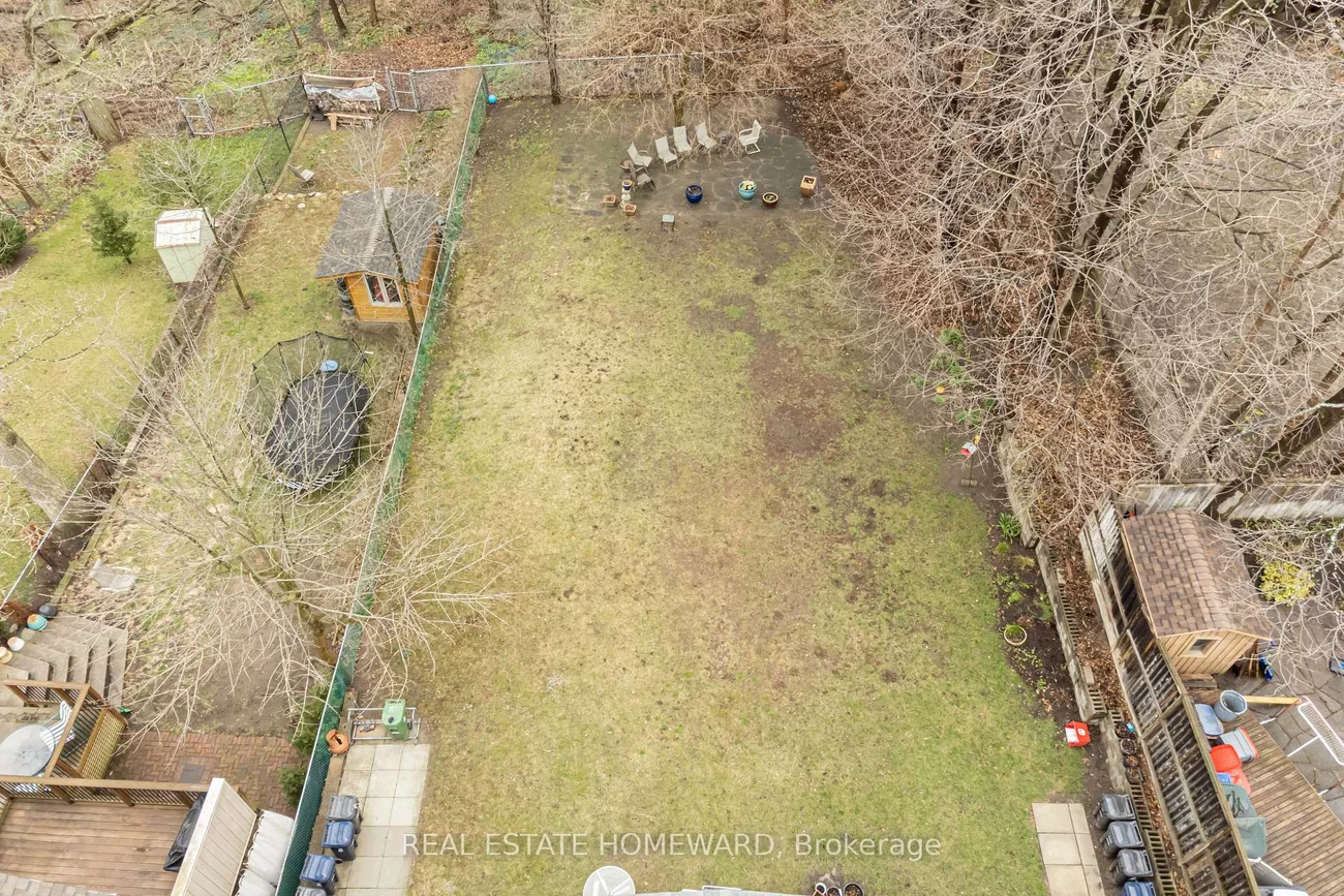 176/178, Balsam, The Beaches, Toronto