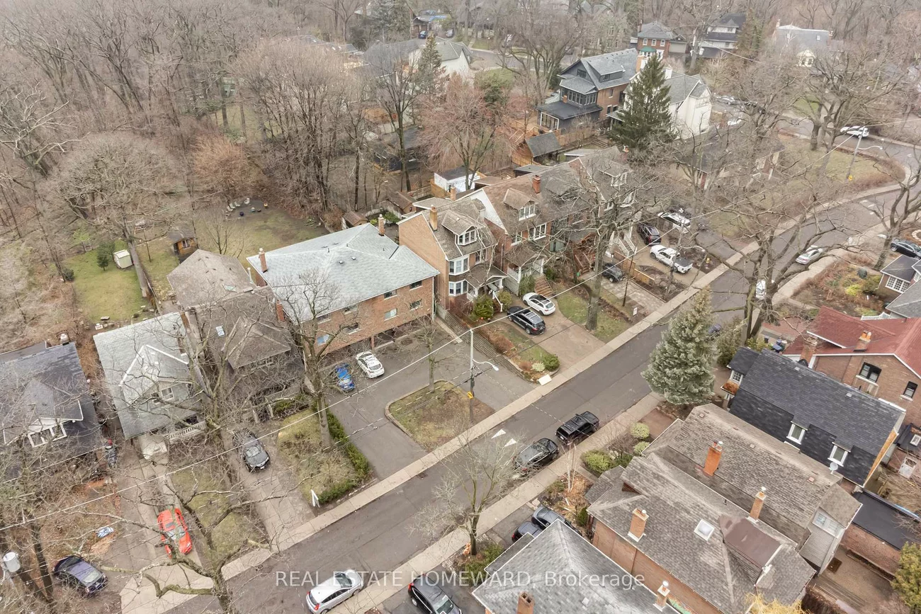 176/178, Balsam, The Beaches, Toronto