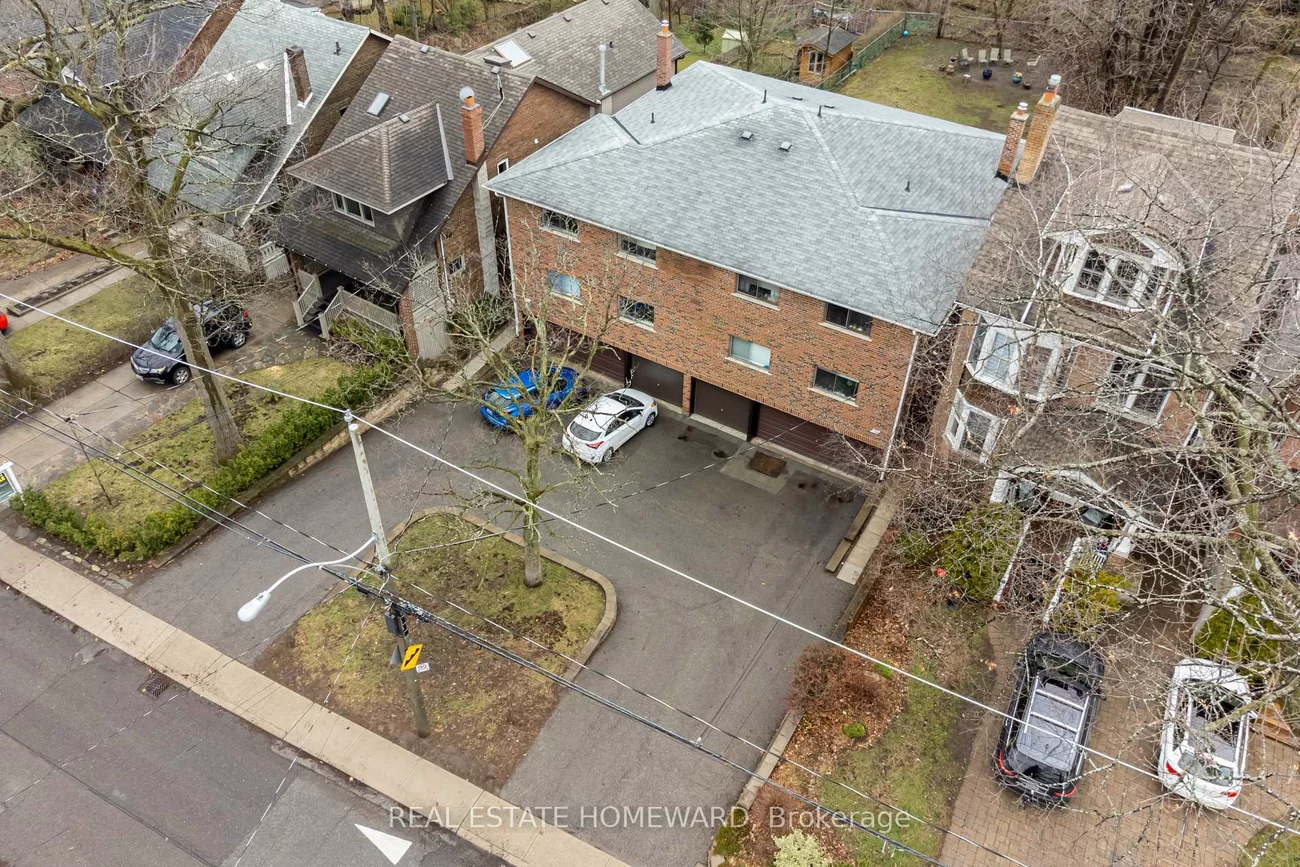 176/178, Balsam, The Beaches, Toronto