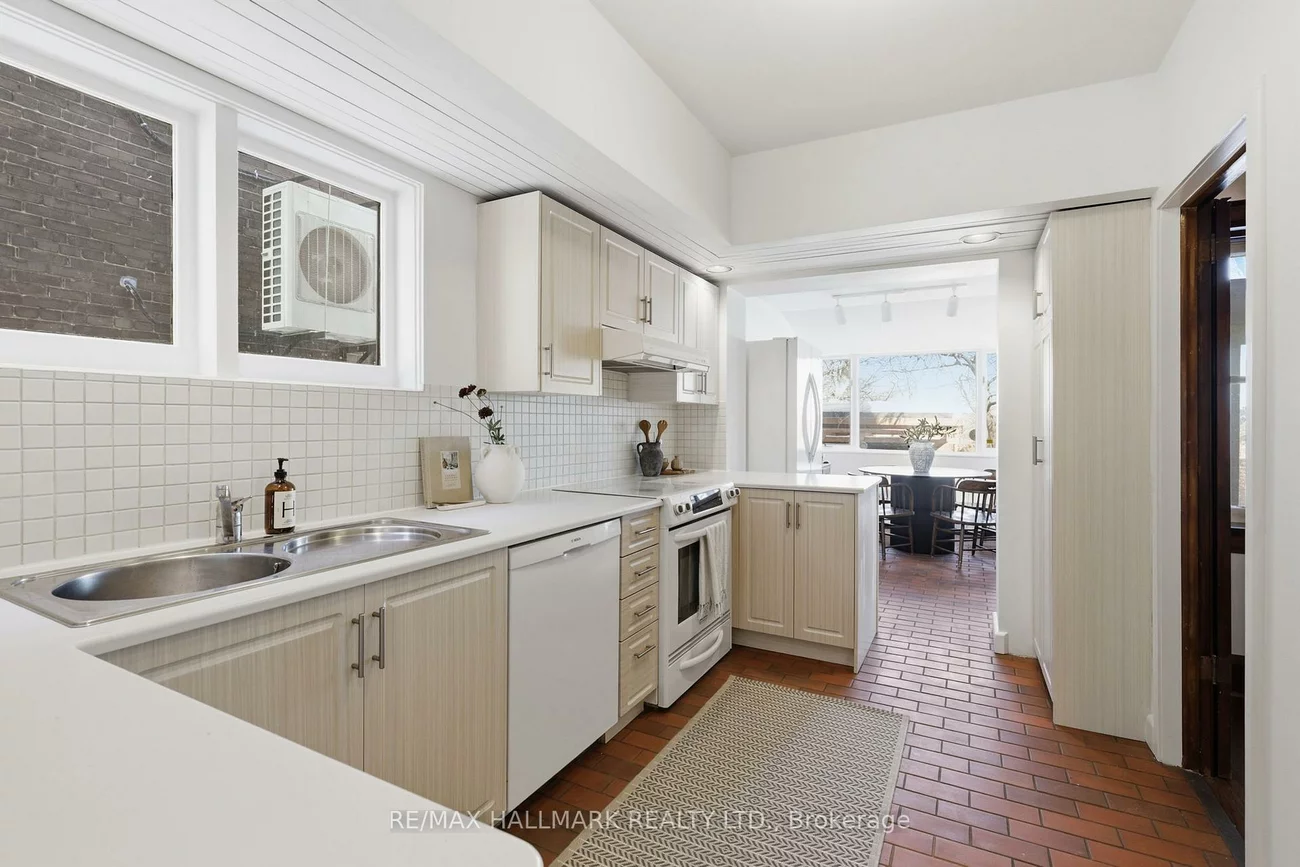 22, Chester Hill, Playter Estates-Danforth, Toronto