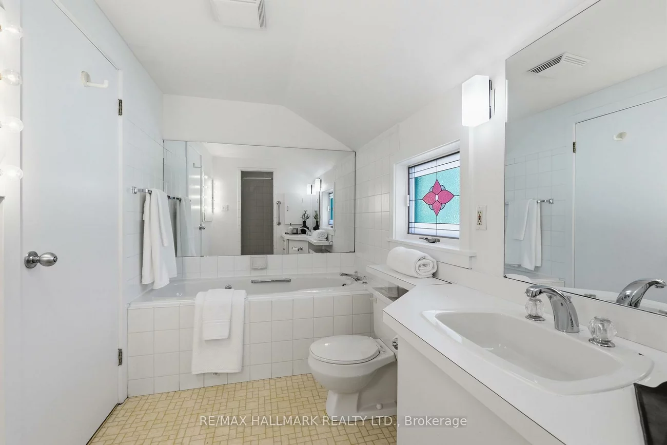 22, Chester Hill, Playter Estates-Danforth, Toronto