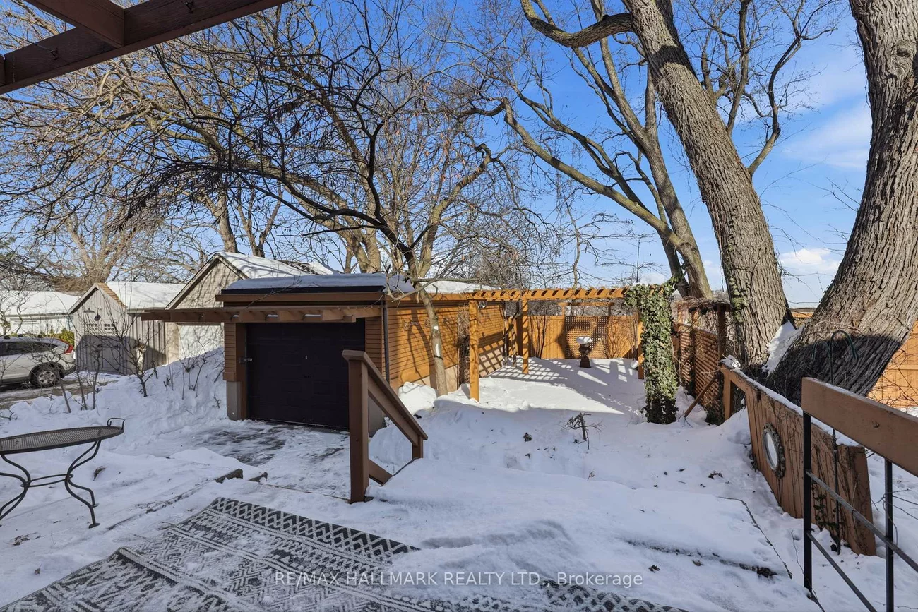 22, Chester Hill, Playter Estates-Danforth, Toronto