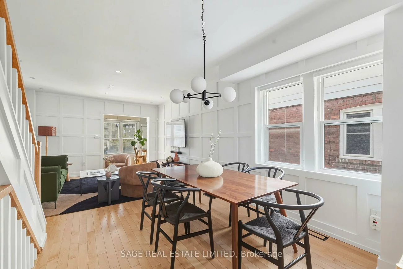 107, Hiltz, South Riverdale, Toronto