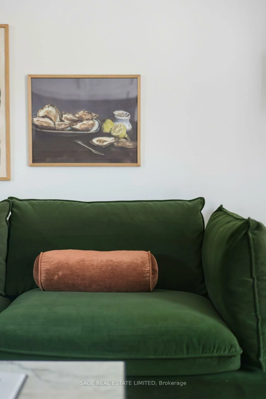 107, Hiltz, South Riverdale, Toronto