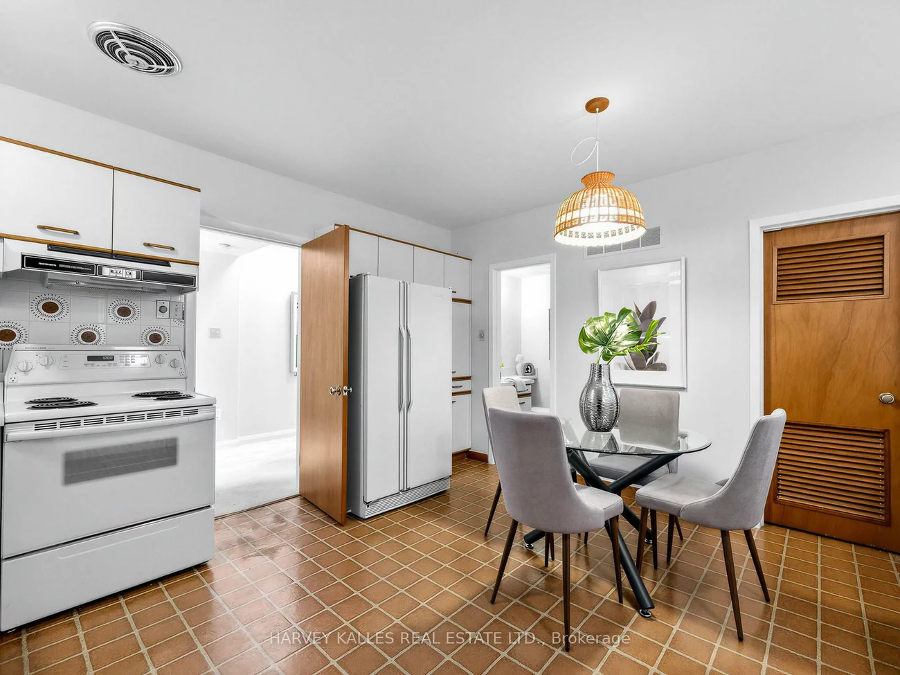 12, Ladysbridge, Morningside, Toronto