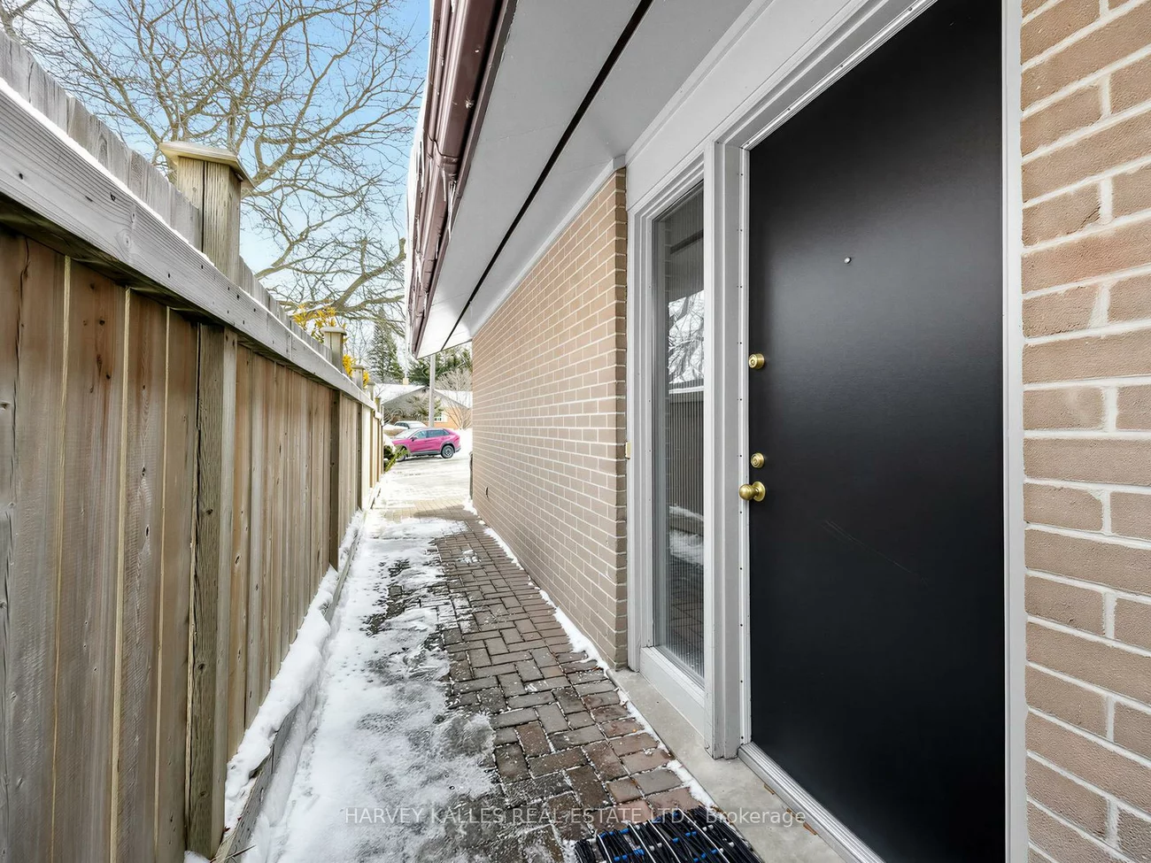 12, Ladysbridge, Morningside, Toronto