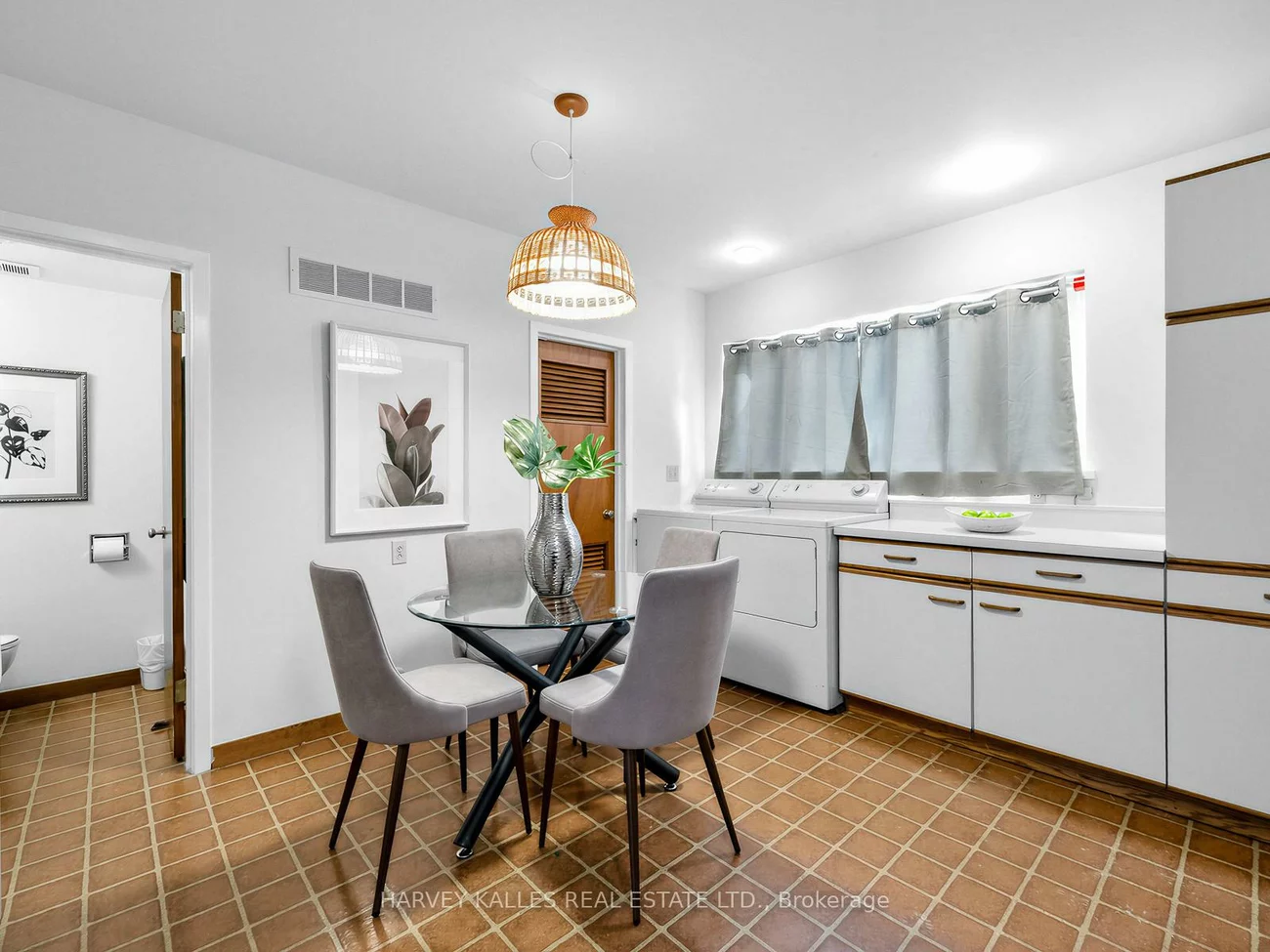 12, Ladysbridge, Morningside, Toronto