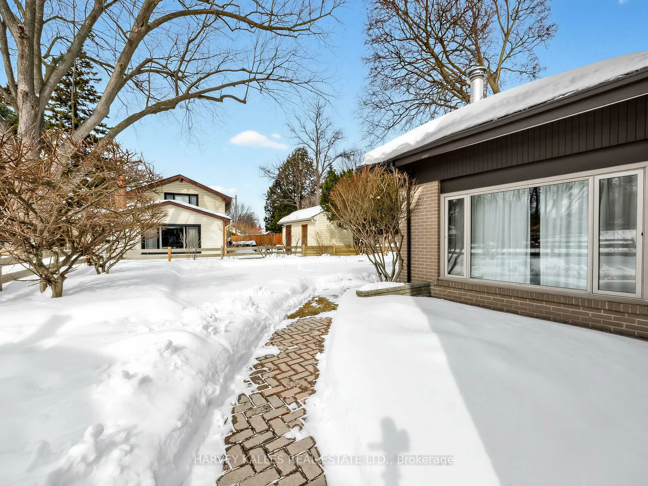 12, Ladysbridge, Morningside, Toronto