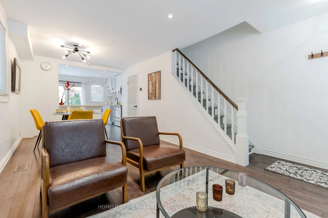 195, Torrens, East York, Toronto