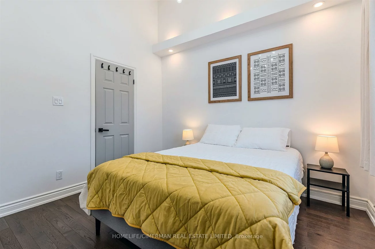 195, Torrens, East York, Toronto