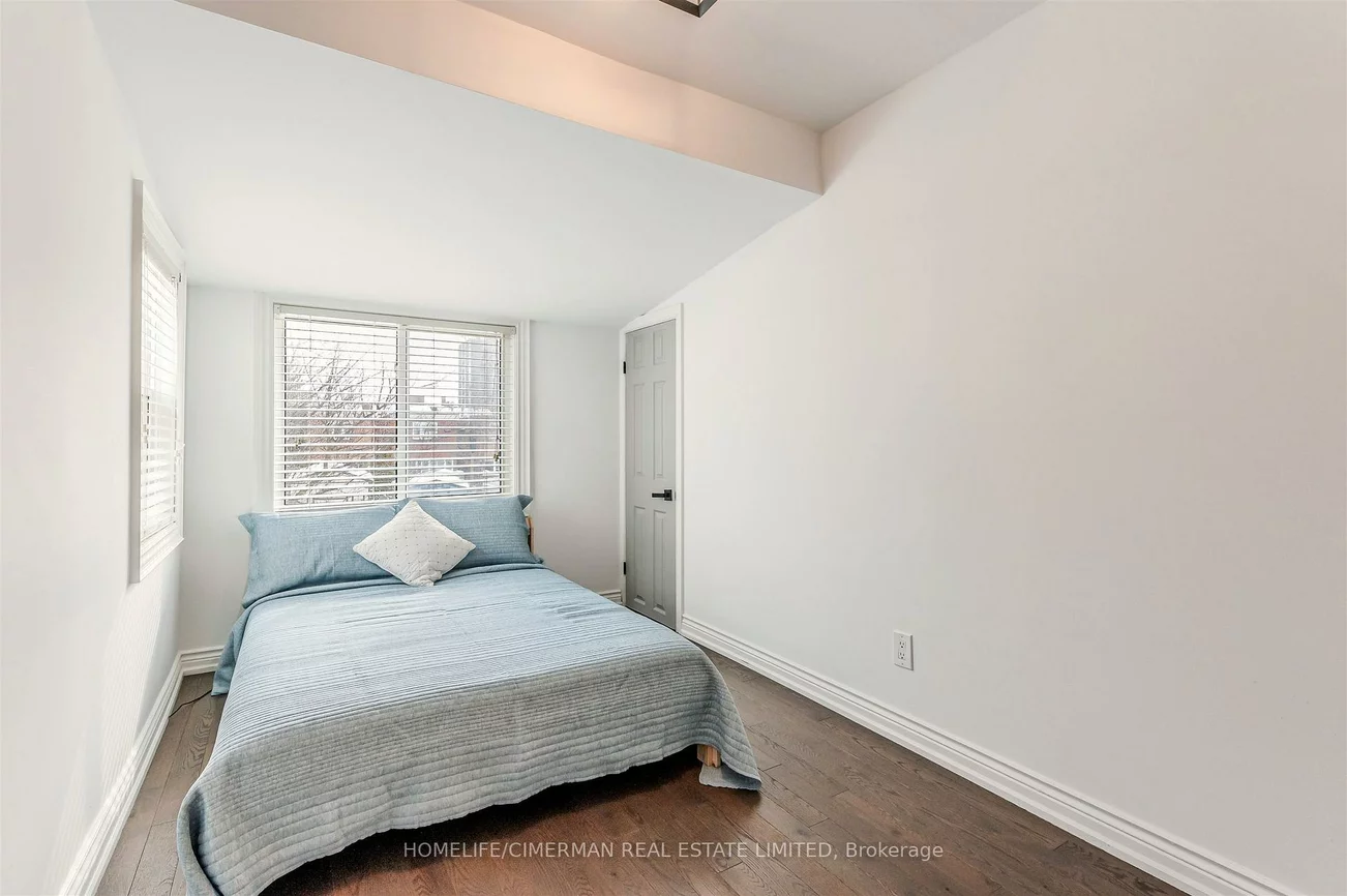 195, Torrens, East York, Toronto