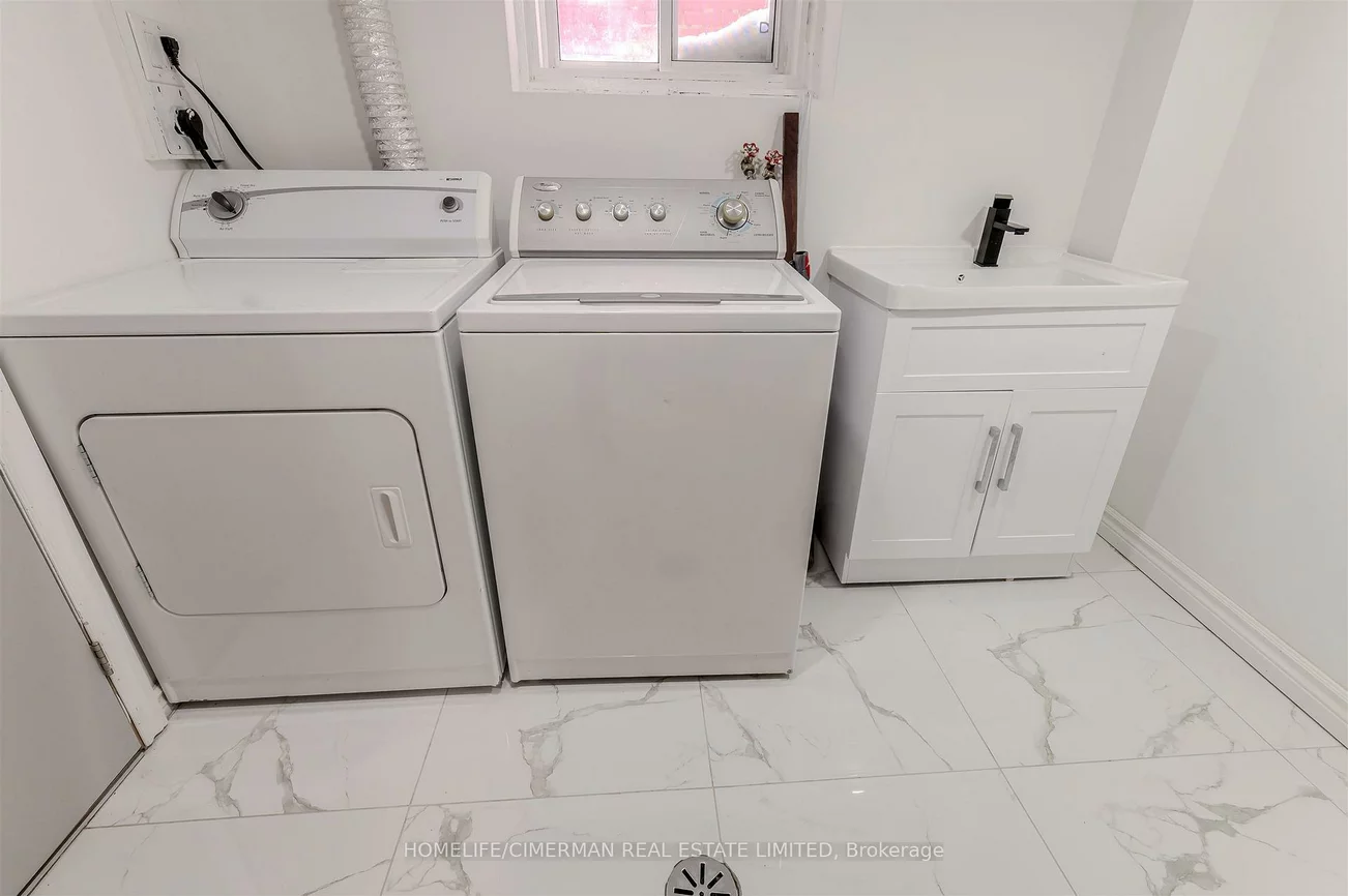 195, Torrens, East York, Toronto