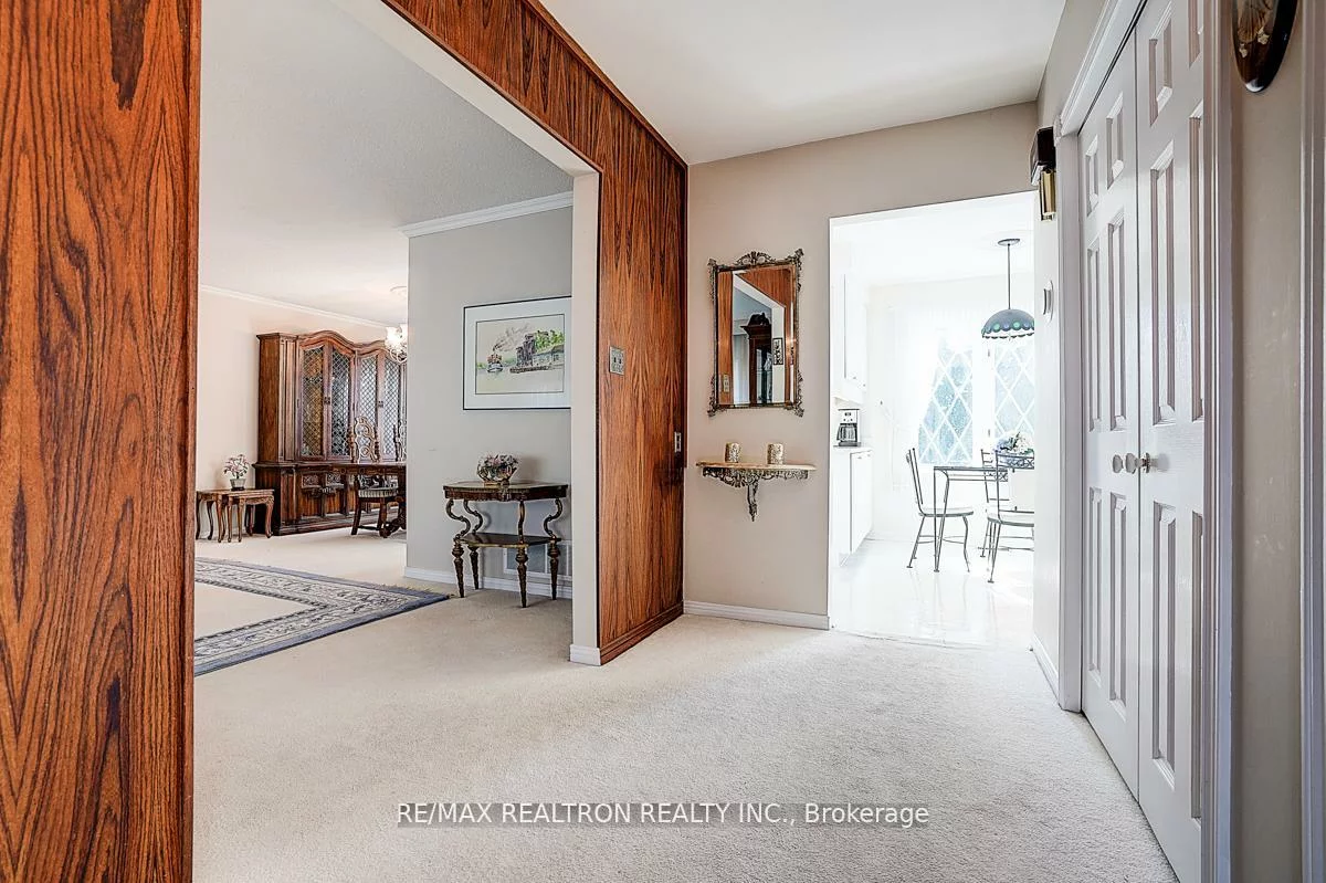 9, Eastlea, L'Amoreaux, Toronto