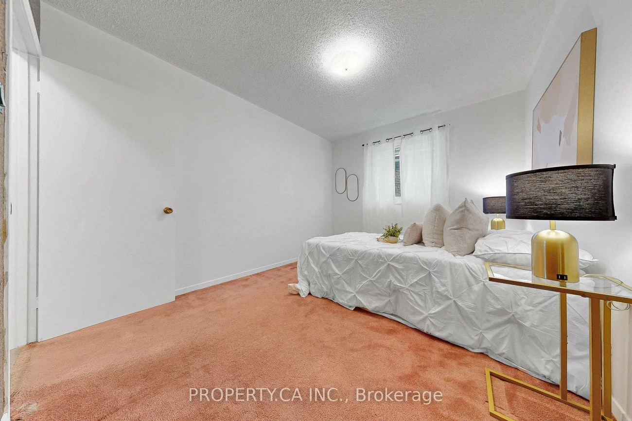 47, Greendowns, Scarborough Village, Toronto